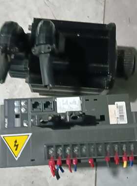 出这款富士RYC202C3-VVT伺服驱动器红色如图，功能包--议价商品