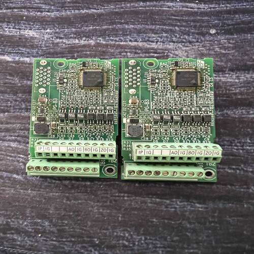 询》成色新安川变频器PG卡PGB3ETC740160现货等级商铺