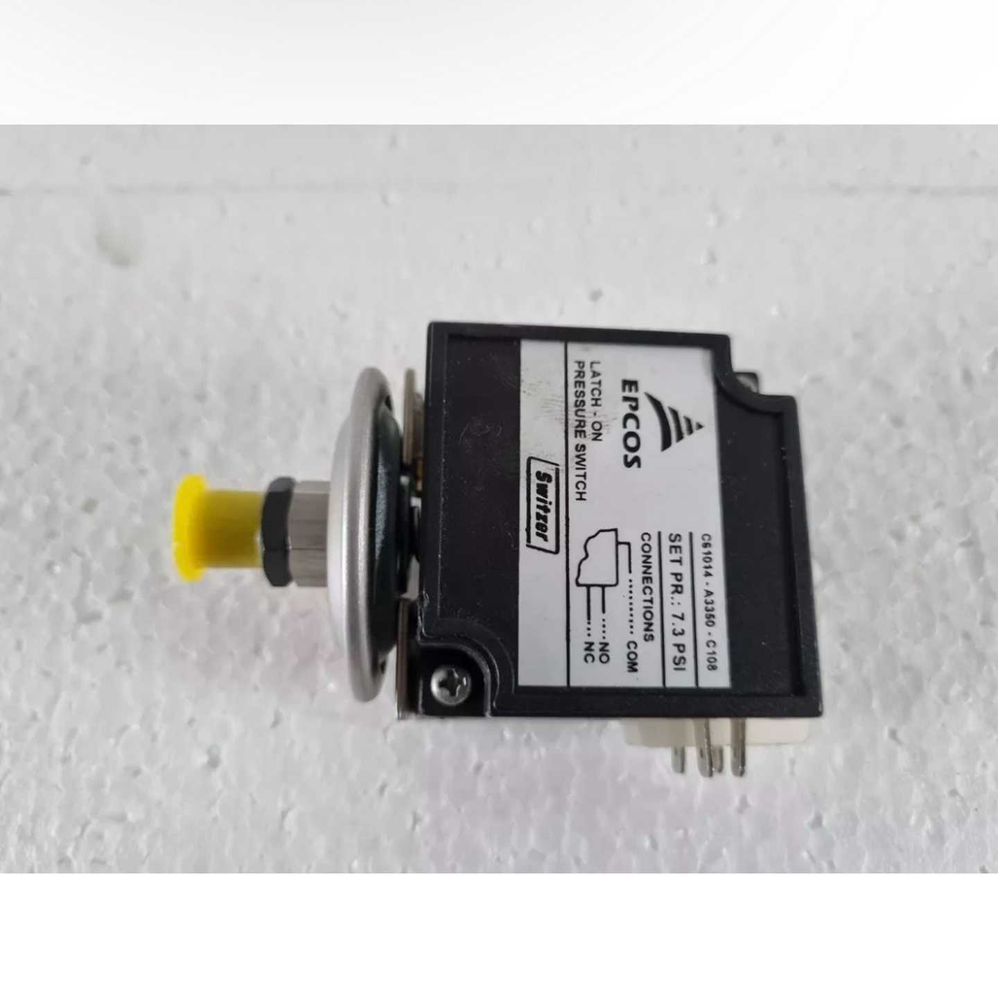 议价EPCOS压力开关，型号C61014-A3350-C108，