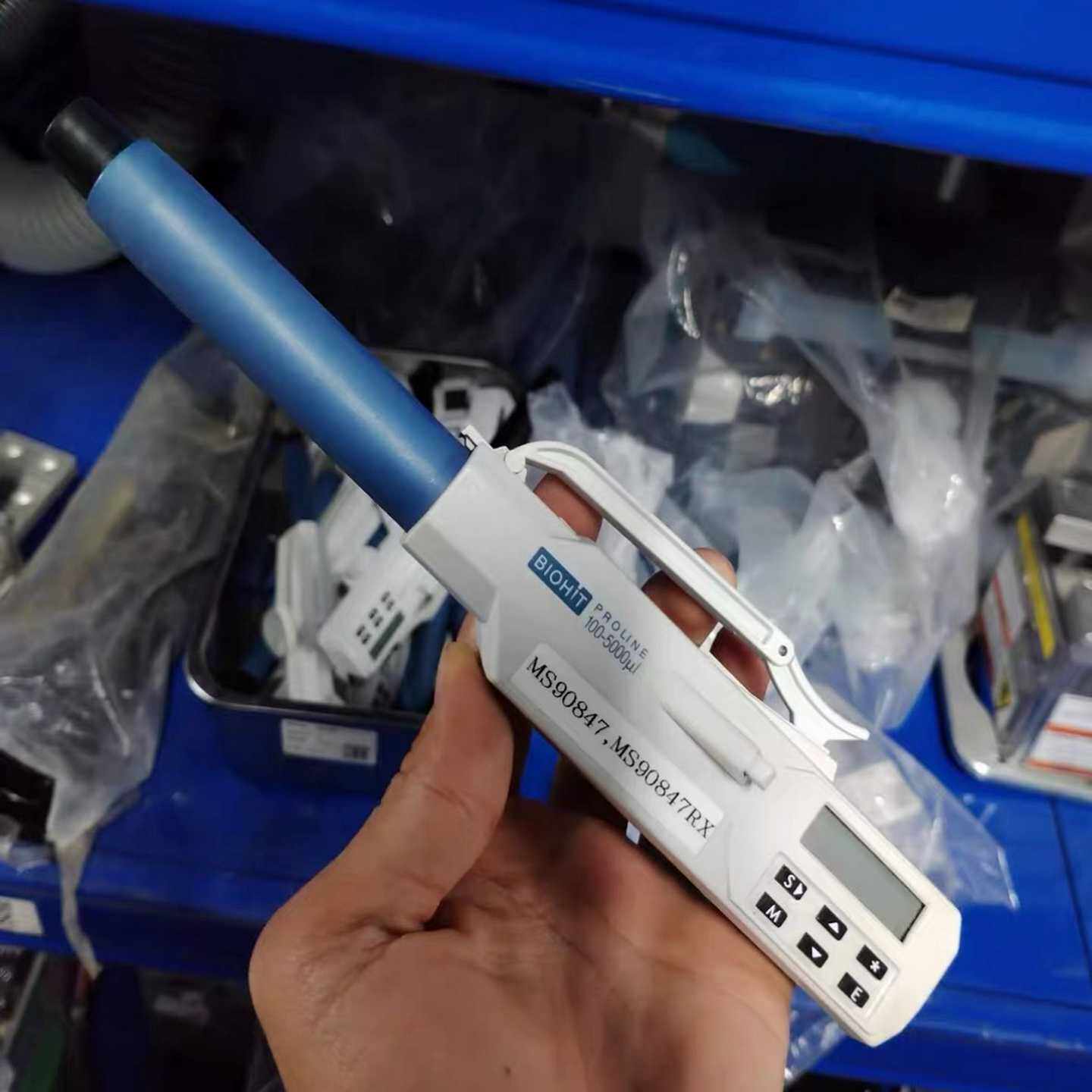 议价BIOHIT PROLINE 10-500L电子加样枪