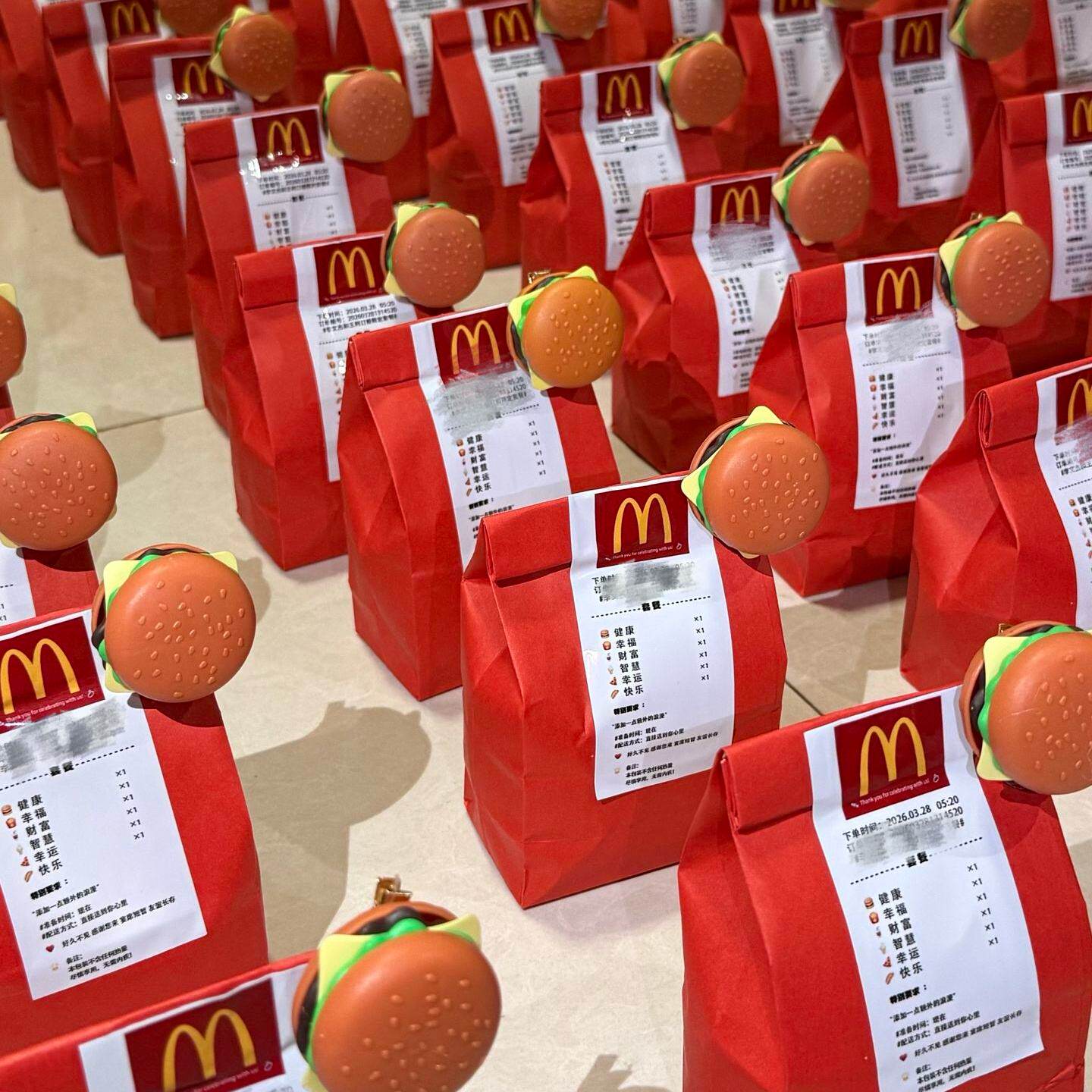 红色喜糖袋定制个性红色喜庆小票婚礼伴手礼品礼物喜糖牛皮纸袋