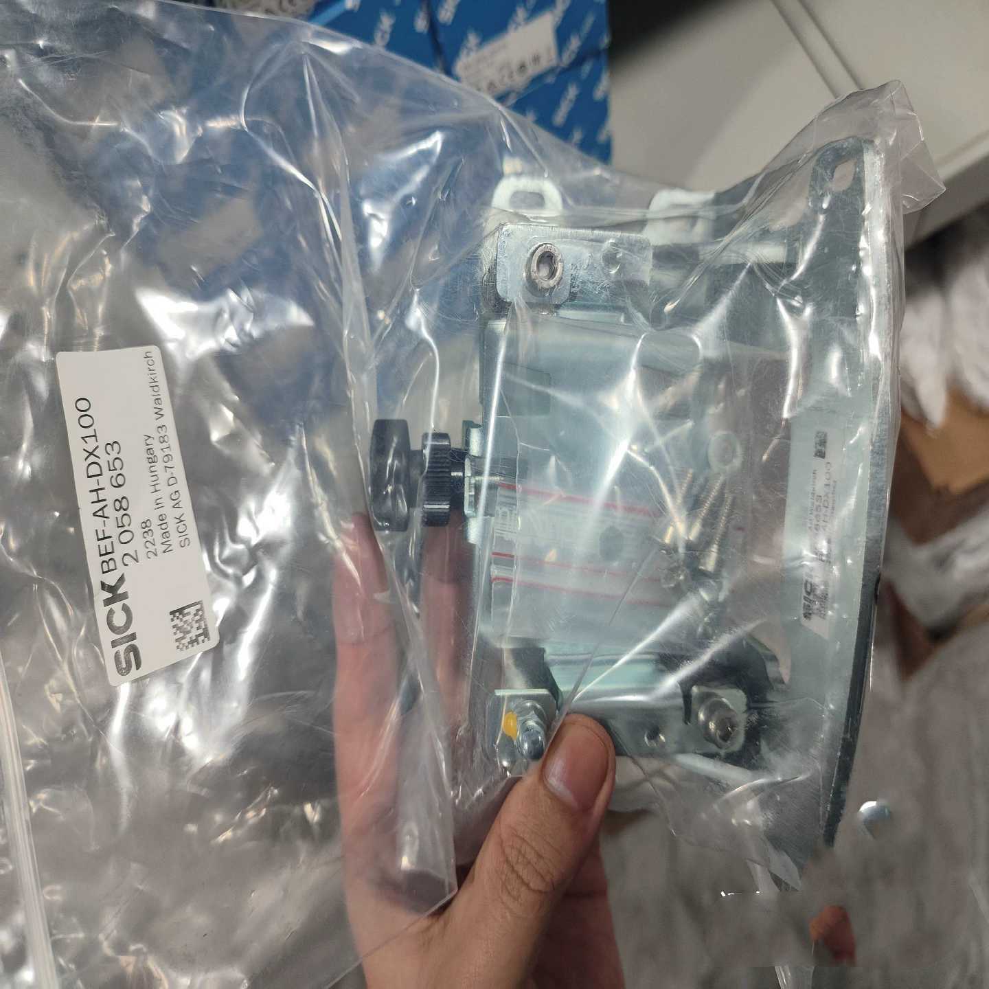 2058653  BEF-AH-DX100 德国~询价