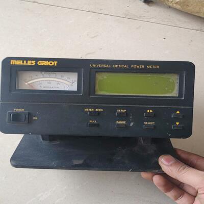 仪器，测量激光的，mellesgriot厂里的，c询价