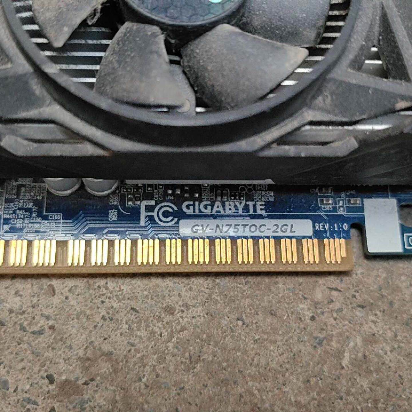 出2片gtx750ti 2g显卡 全好的 #电脑显卡 实物图--议价商品