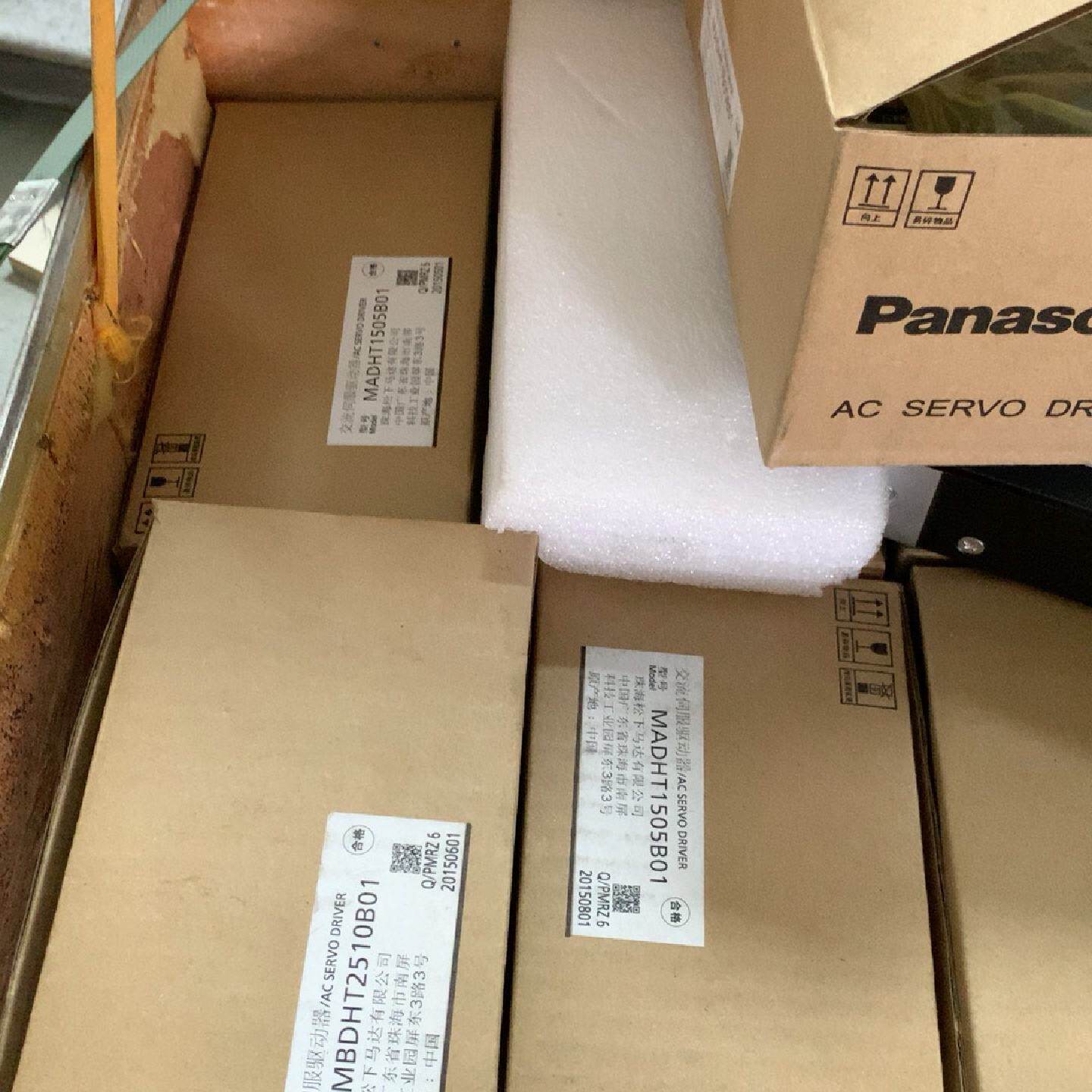 全新松下伺服驱动器 MADHT1507B01、MBDHT25--议价商品