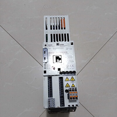 议价8400变频器 E84AVHCE1524SX0 1.5KW 380V拆机实图少端子 二手