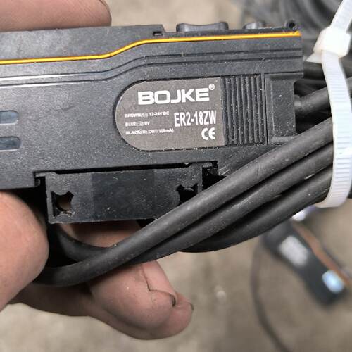 溢价-BOJKE博亿精科ER218ZW激光传感器