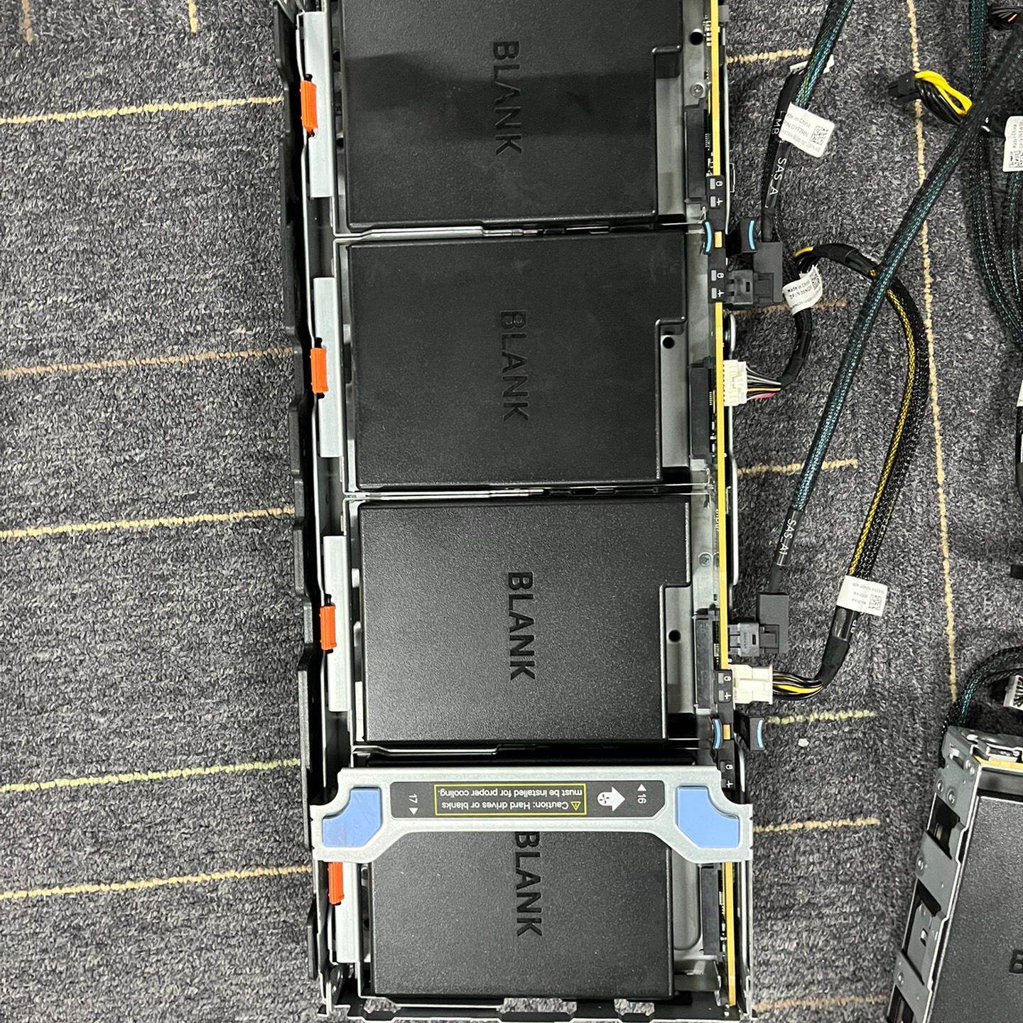 Dell/戴尔R740XD 内置3.5寸4硬盘扩展板 硬—议价