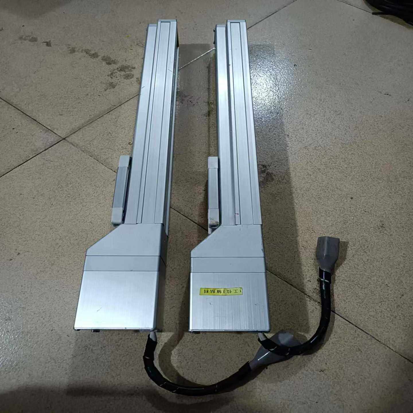 议价SMC电缸LEFS32A-300，滑动顺畅，九成新，功能正