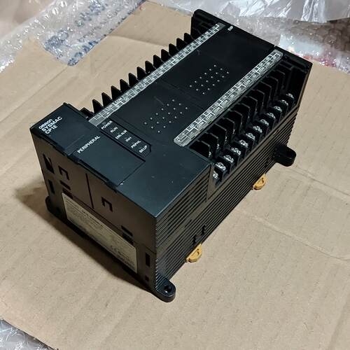 CP1EE40DRA欧姆龙pLc一个成色不错实拍看图-议价