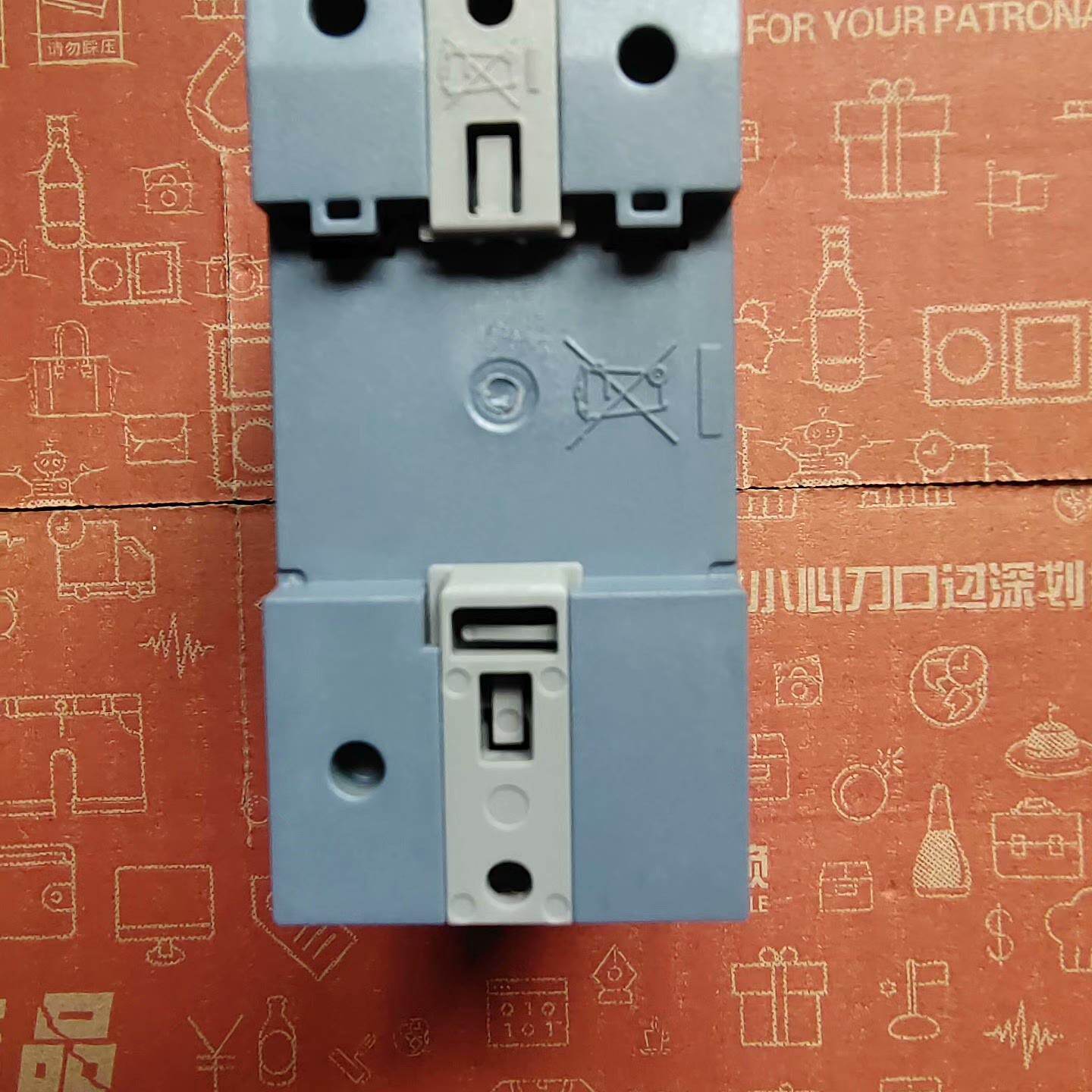 西门子SCALANCE XB008工业以太网交换机--议价商品