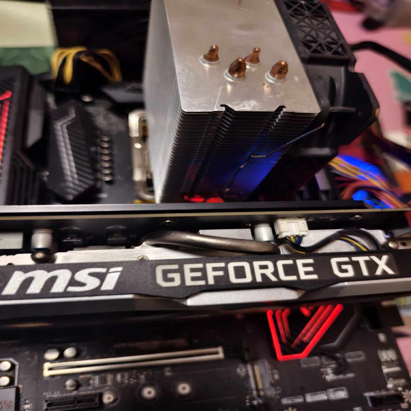 r71800x锐龙处理器,16g内存,微星x370豪华大板--议价商品