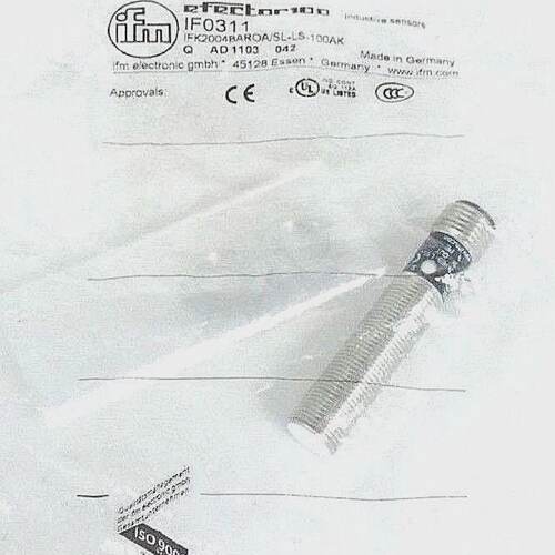 NEW IFM EFECTOR IF0311 INDUCTIVE SENSOR IFK2004BAROASLLS100A