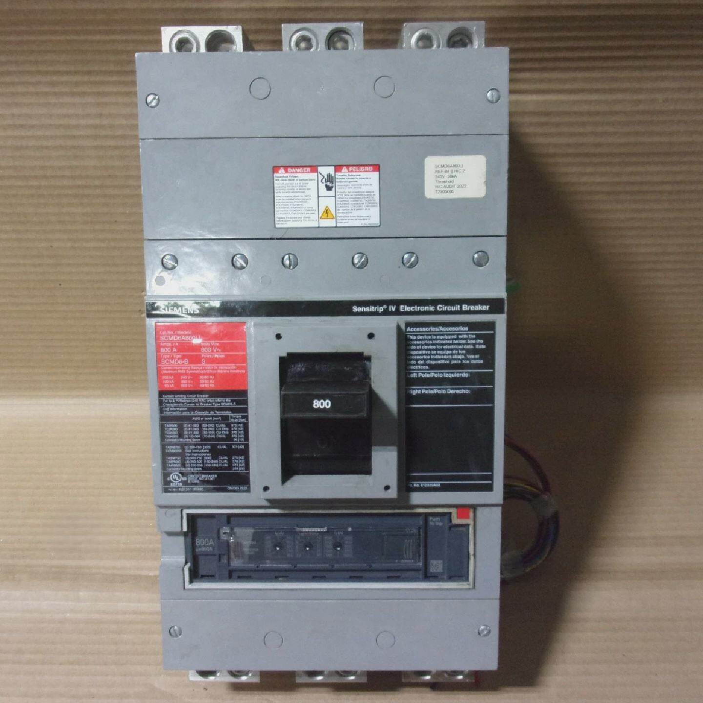 Siemens SCMD SCMD6A800LI 3 Pole 800 Amp 600V Circuit Breaker