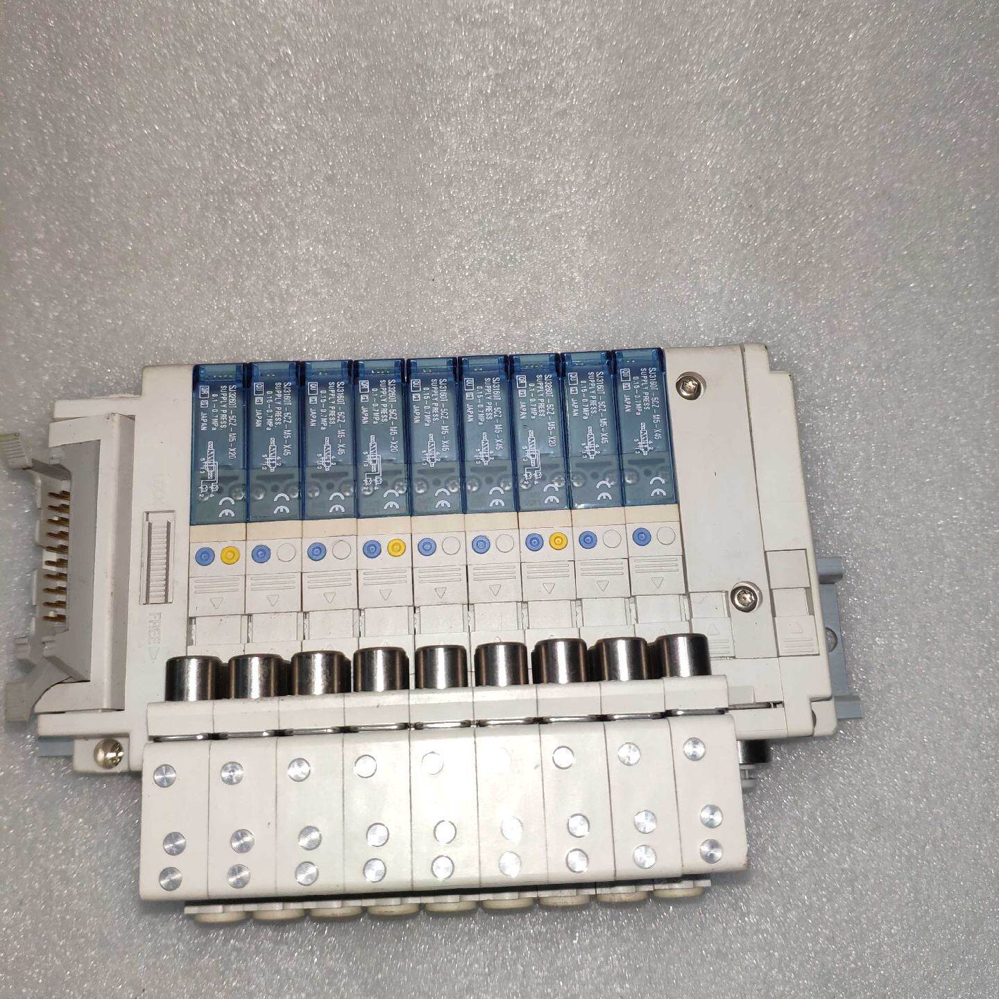 议价SMC电磁阀组 SS5J3-60PGD1-X109F 日本正品全新原包装现货