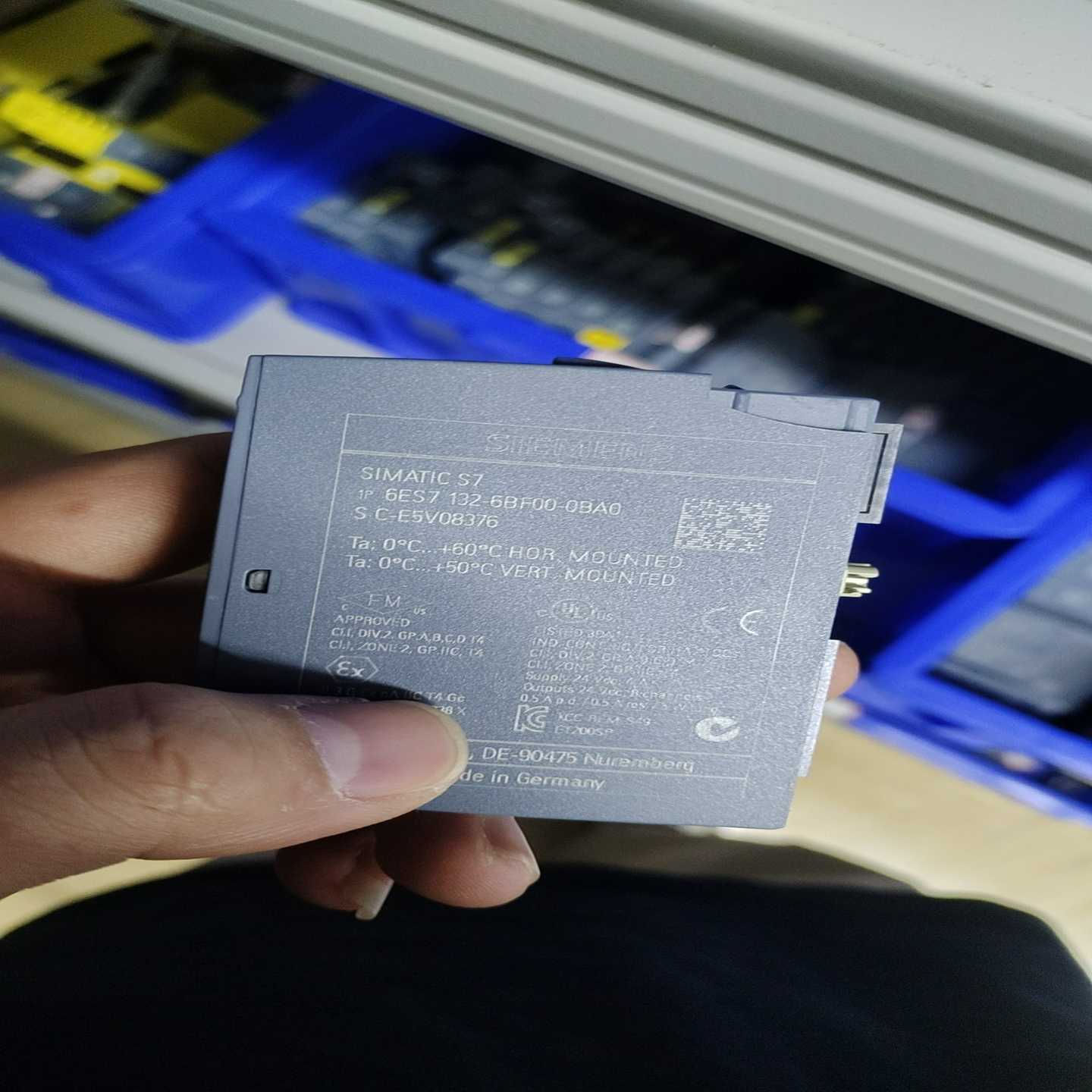 【议价】6ES7132-6BF00-0BA0，99新带包装，功适用