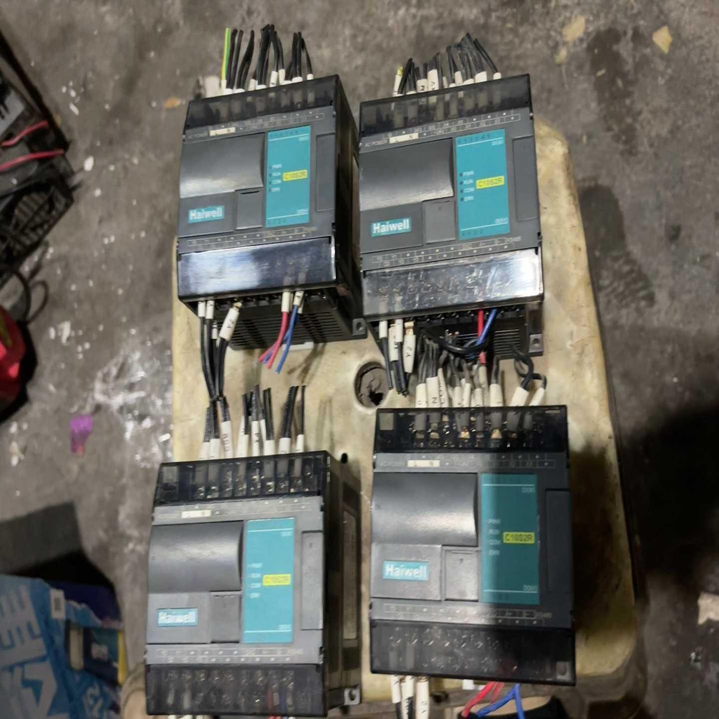 咨询-海为plc海为C10S2R四块，成色不错实图实物功能