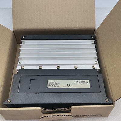 Schneider Automation TSXDST882