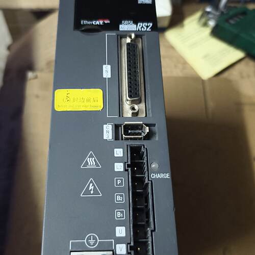RS2E5R5L睿能750W伺服驱动器拆机件实物拍