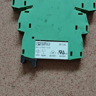 PLCBSC24DC21底座型号296601议价及维修！
