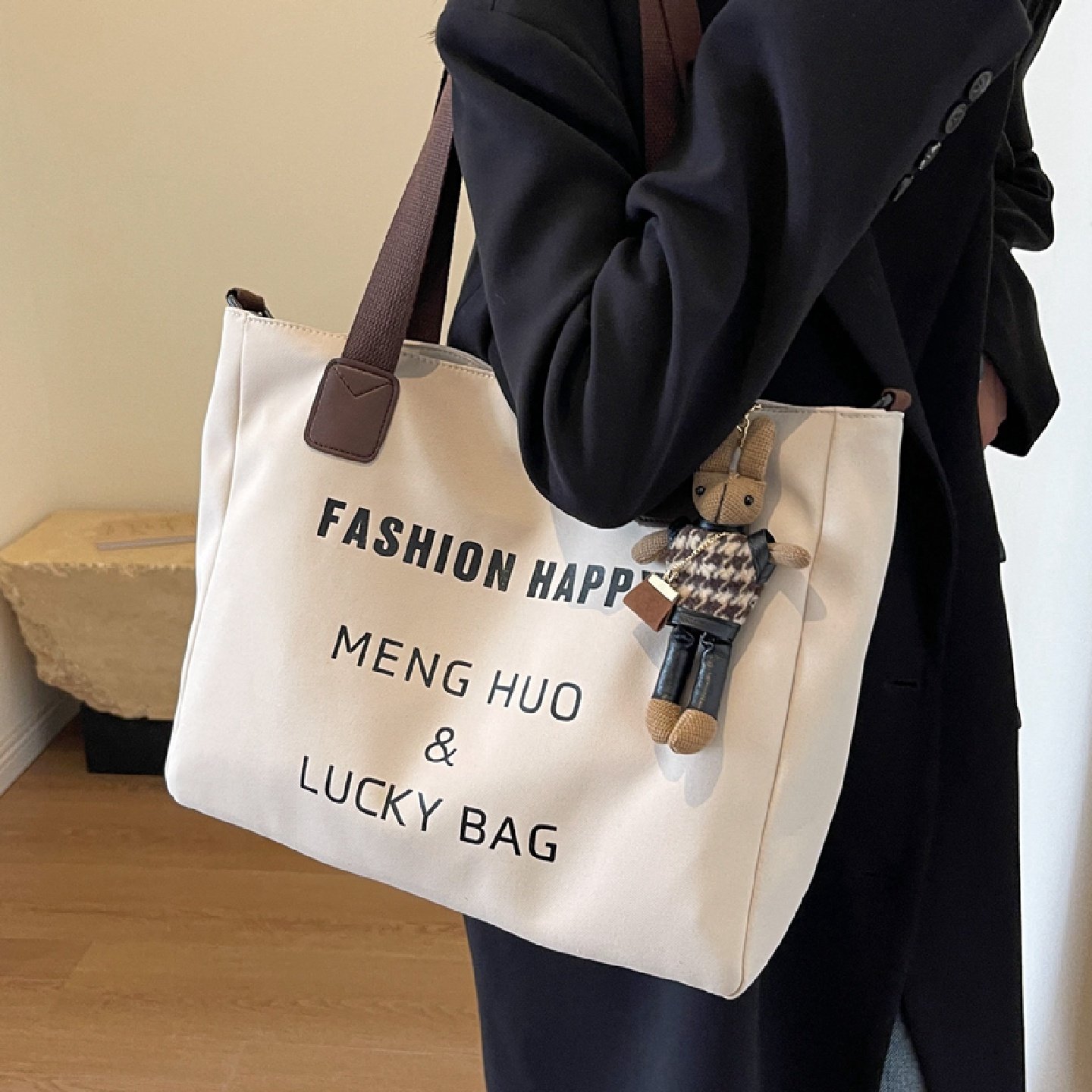 帆布包大学生上课托特包女2025新款秋冬休闲大容量通勤单肩斜挎包