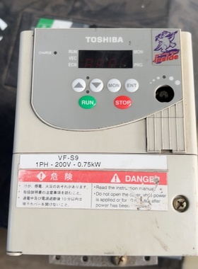TOSHIBA变频器0.75kw220vVFS9S