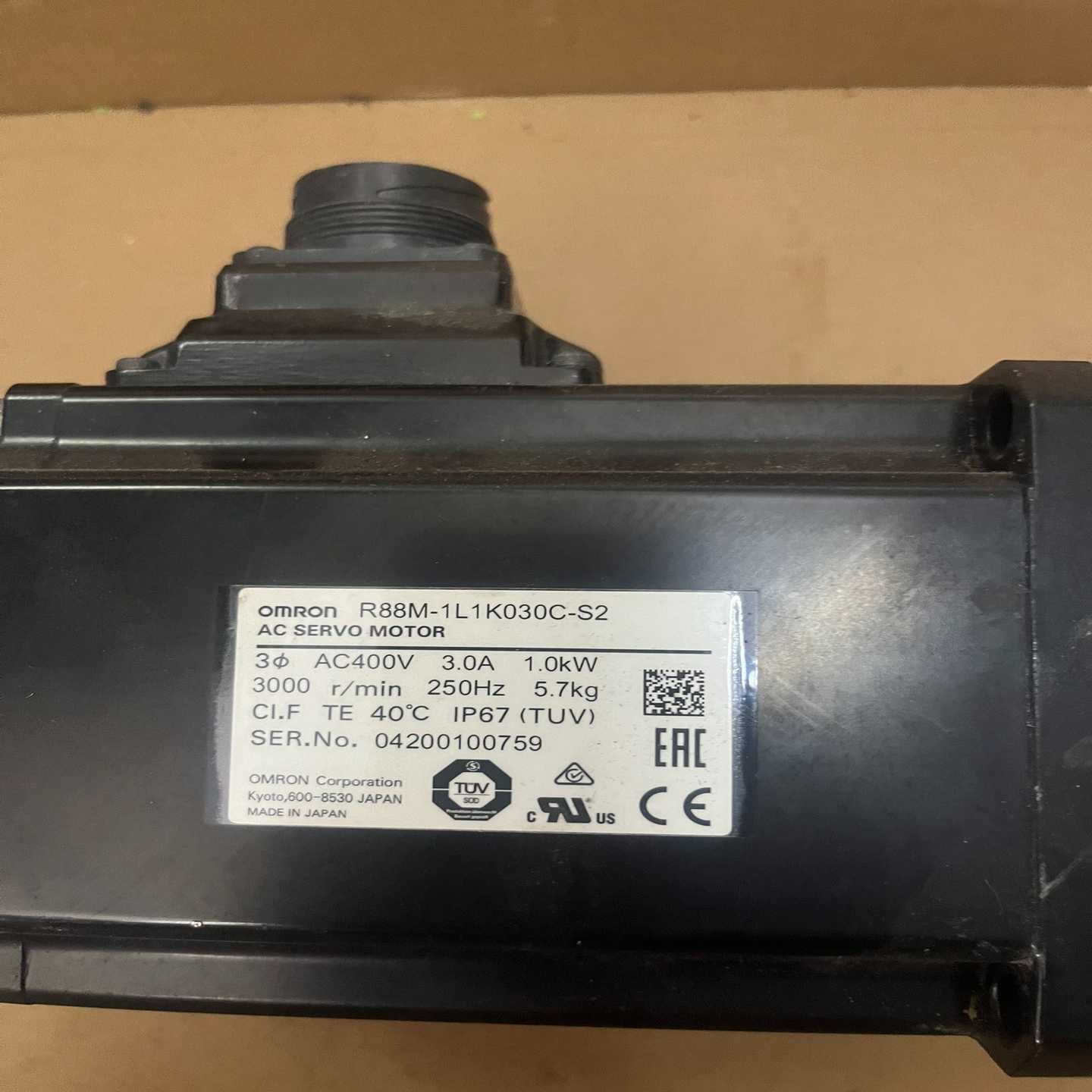 咨询-R88M-1L1K030C-S2成色新如图,实物拍