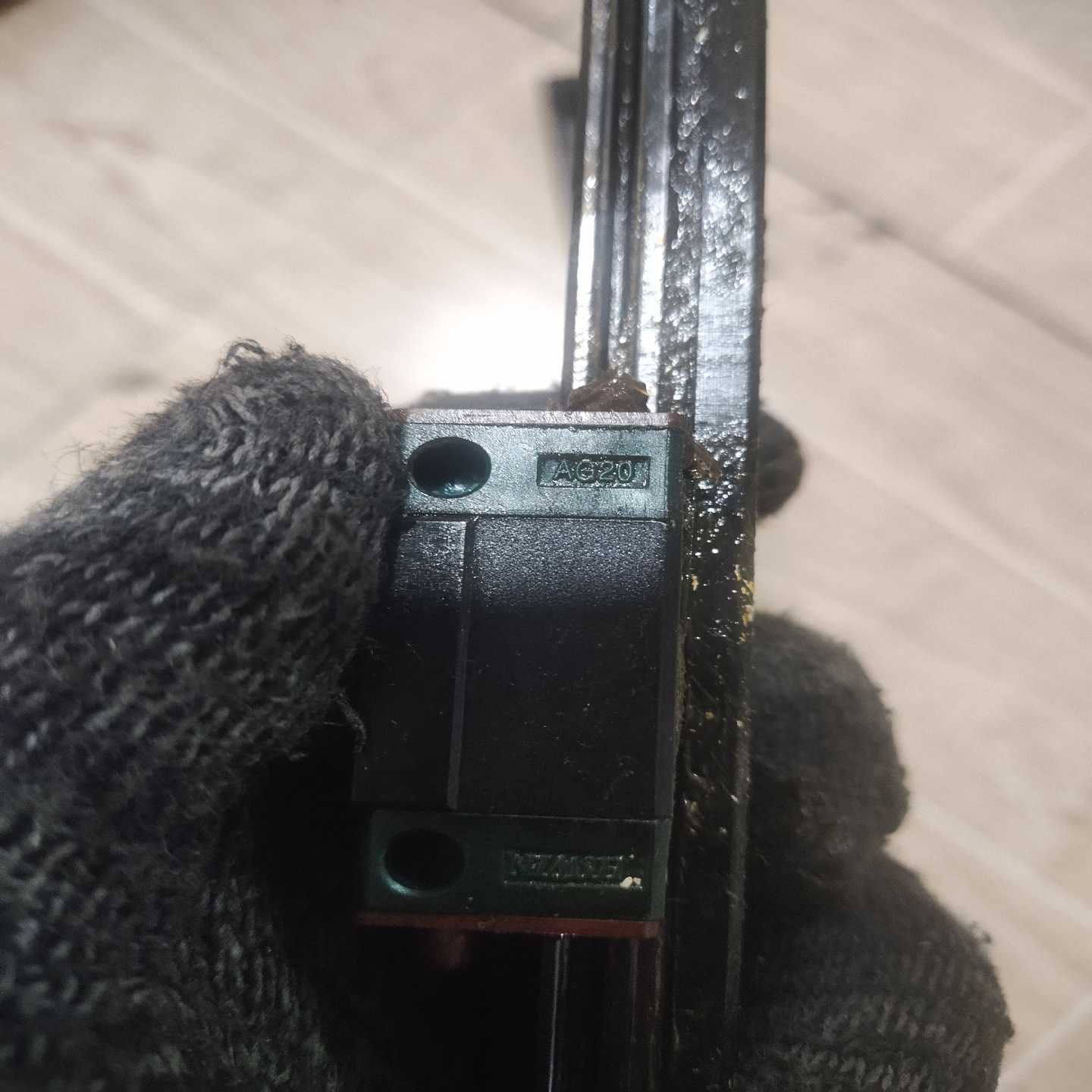 【请询价】日本原装进口IKO滑轨滑块LWL15B实物拍摄1轨1块成色