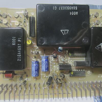 Isolatore Di Tensione REFURBISHED GE FANUC IC3600AVIA1 IC360