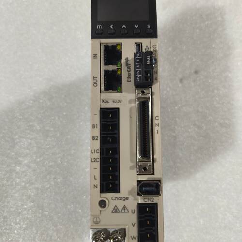 询价禾川伺服400wSVX3EB040AA2实物图片