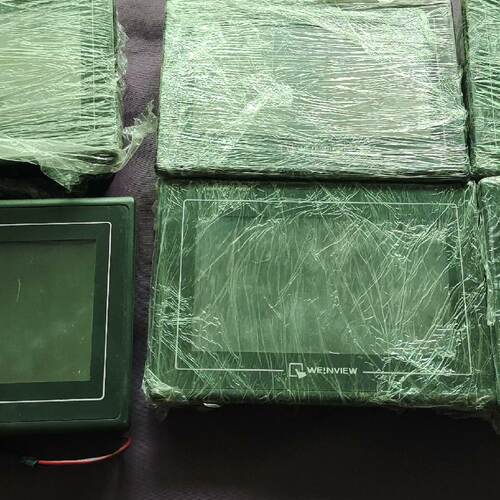 威纶触摸屏MT6070iH3WV成色不错有-询
