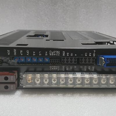 Used YASKAWA  CPCRSWA6BY12  SERVOPACK