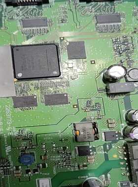 XC6SLX100TFGG676整板1张询价