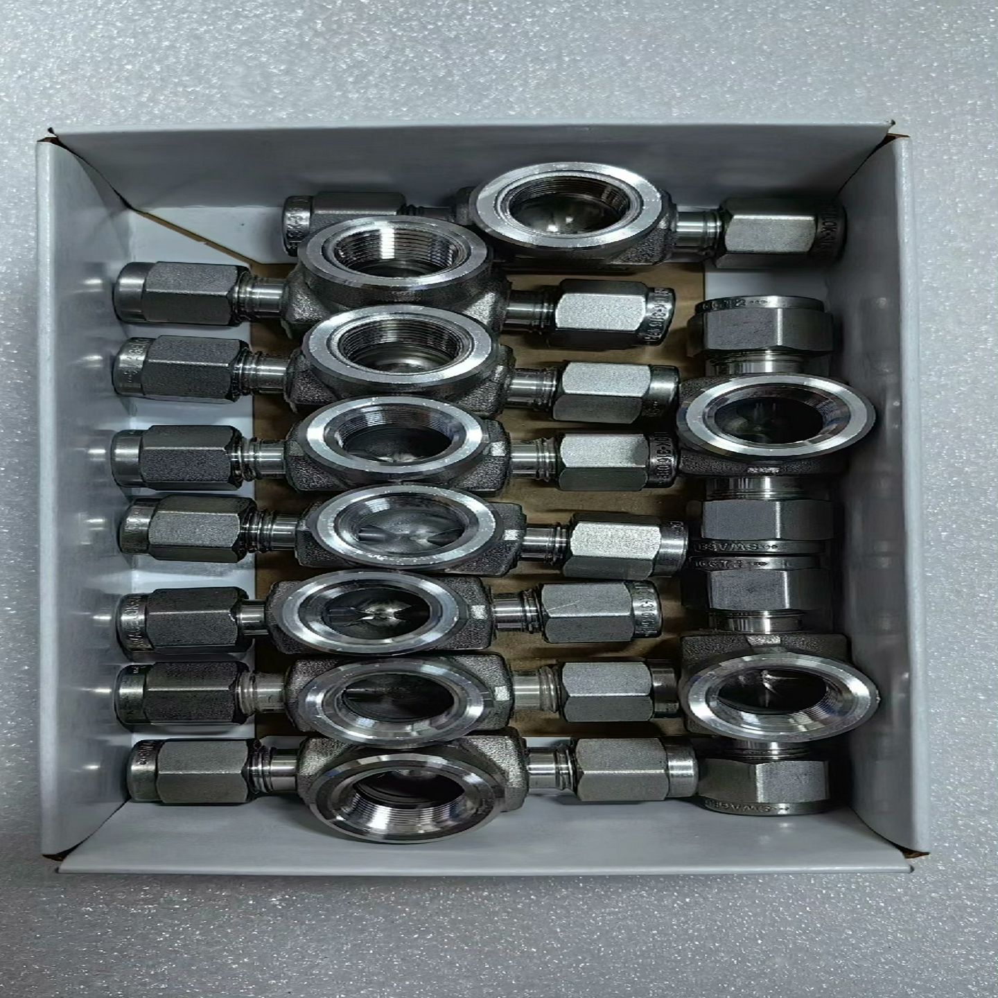 议价世伟洛克SwagelokSS-400-3-4TTF全