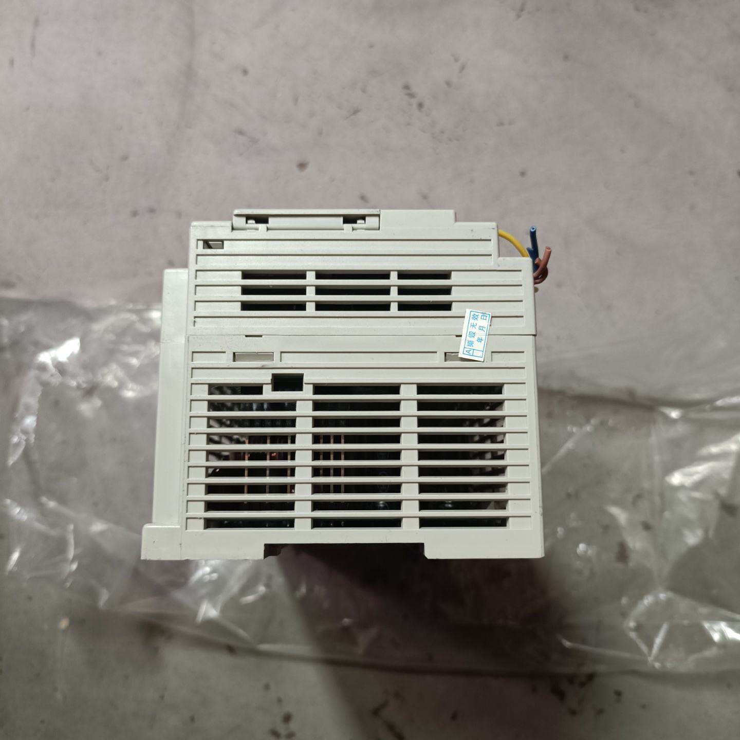 松下PLC主机 FP-XHC60ET-F，原装正品，支持Et--议价商品