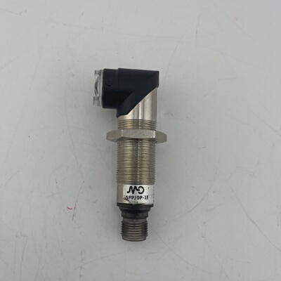 MICRO DETECTORS SPP0P1E PHOTOELECTRIC SENSOR 1030VDC USED  W