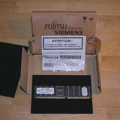 NEW  Fujitsu S26361F2762L513 Memory 256MB DDRRAM PC2100 lp E