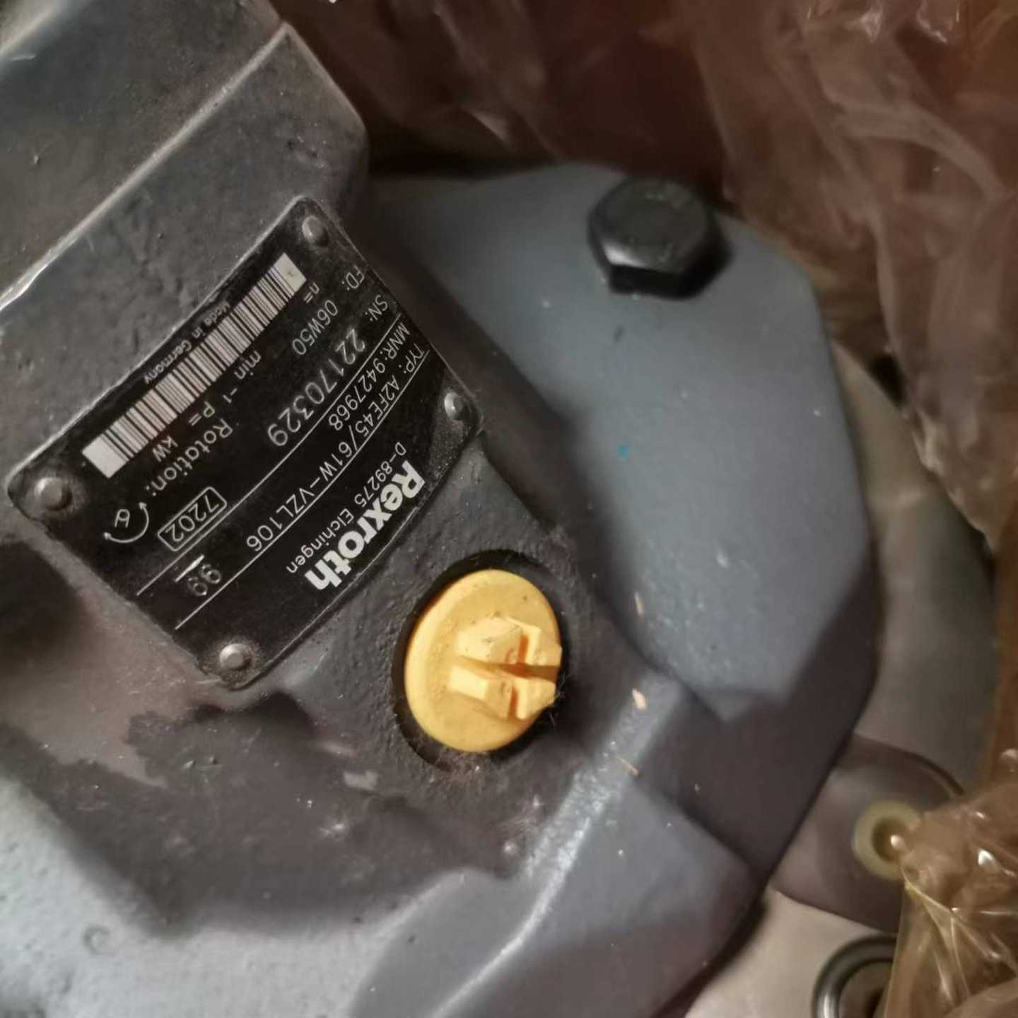 原厂力士乐17减速机配A2FE45马达,全新原装