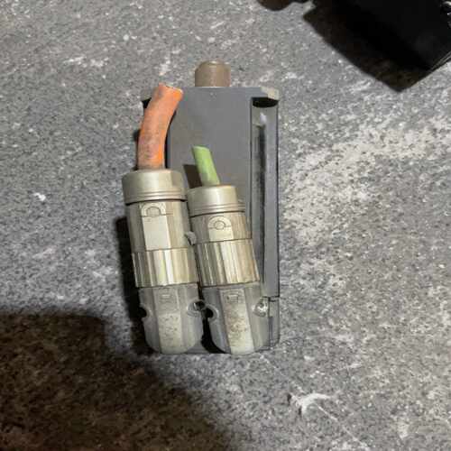 AM3033-0E40-00001.1KW伺服电机成