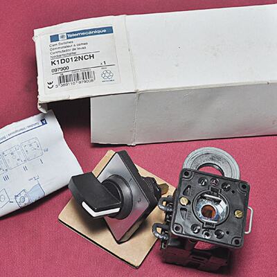 Interrupteurs  Cames Telemecanique K1D012NCH 690V 12A