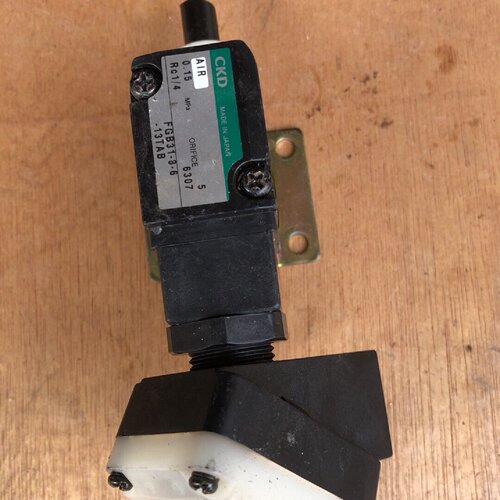 【询价】CKD FGB31-8-6-13TAB电磁阀适用