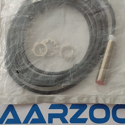 1件装全新LEUZEIS112毫米4NC4E0PROXIMITY开关Leuze50129867