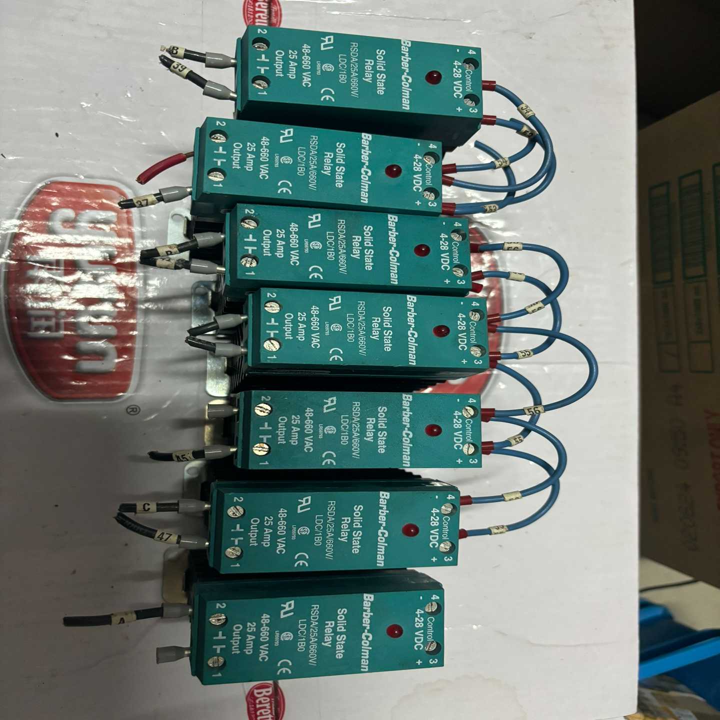 Barber-Colman继电器，一起8个，都是件。成询价