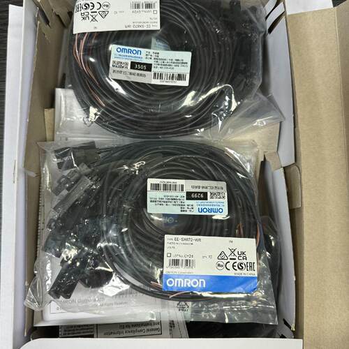 欧姆龙EESX672WR1M全新原装正品假一赔十有问题议价