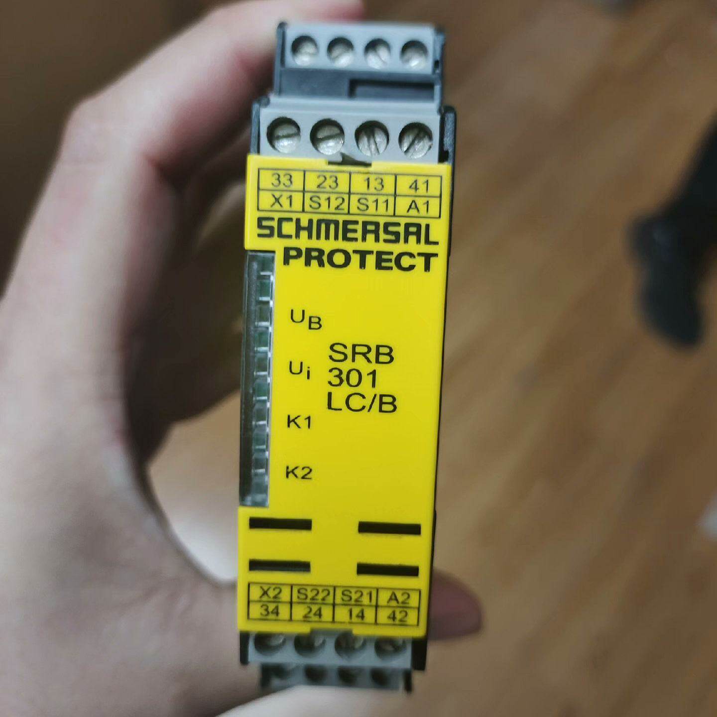 SRB301LCB24VSCHMERSRL模块原装拆
