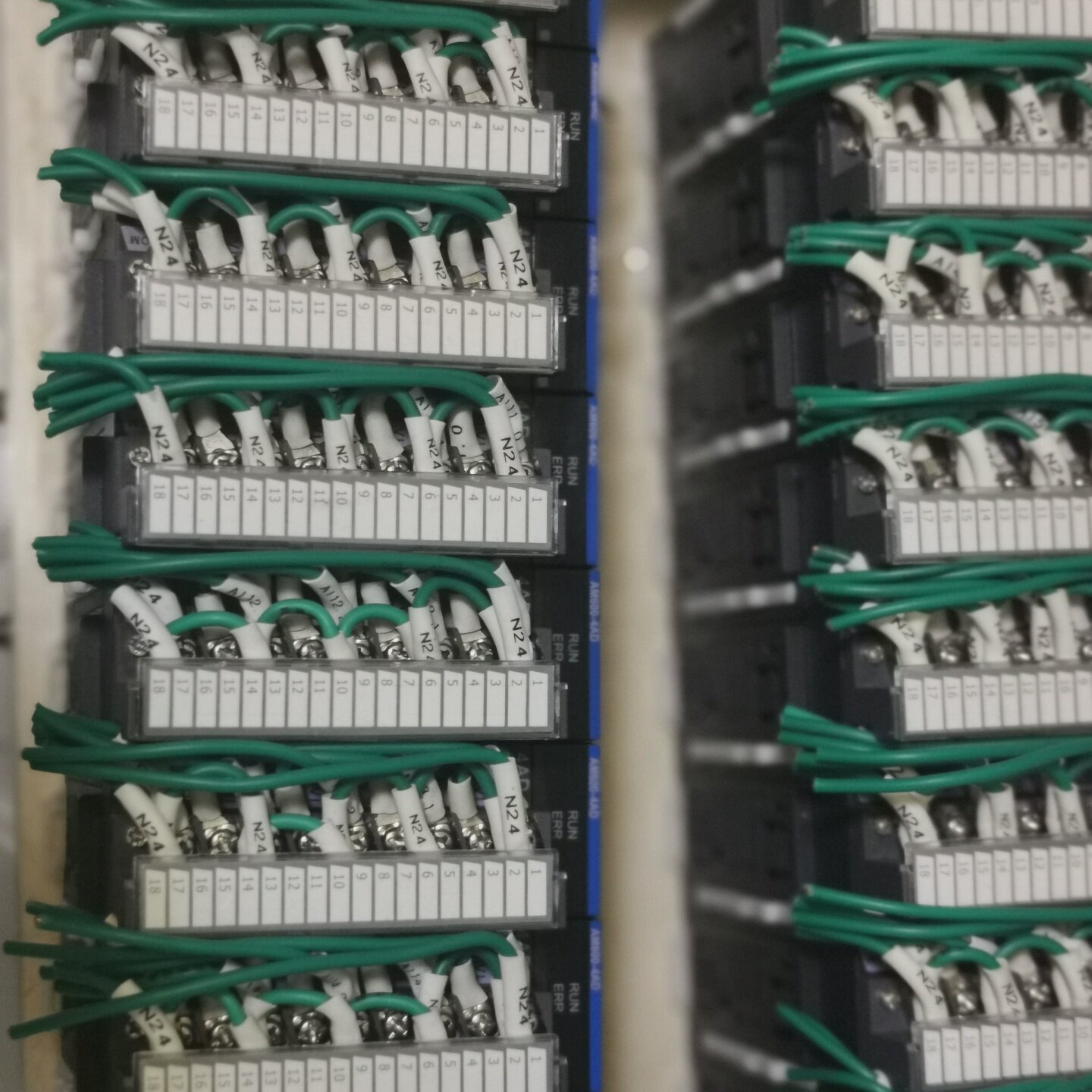 汇川PLC，AM600-1600，0016的一百一片，4DA询价