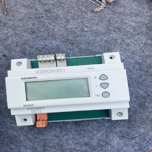 议价议价温度控制器，RWD60通用控制器，库存全可维修