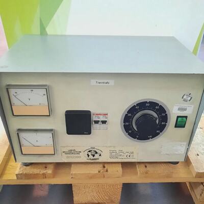 Block    BR 2200  ALIMENTATORE AC DA LABORATORIO