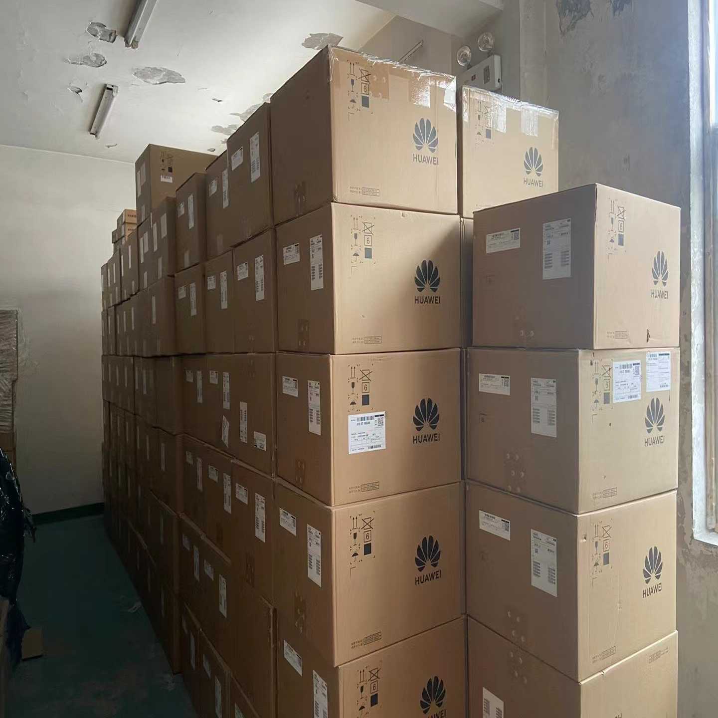 议价#电子元器件571-244交换机。不含电源