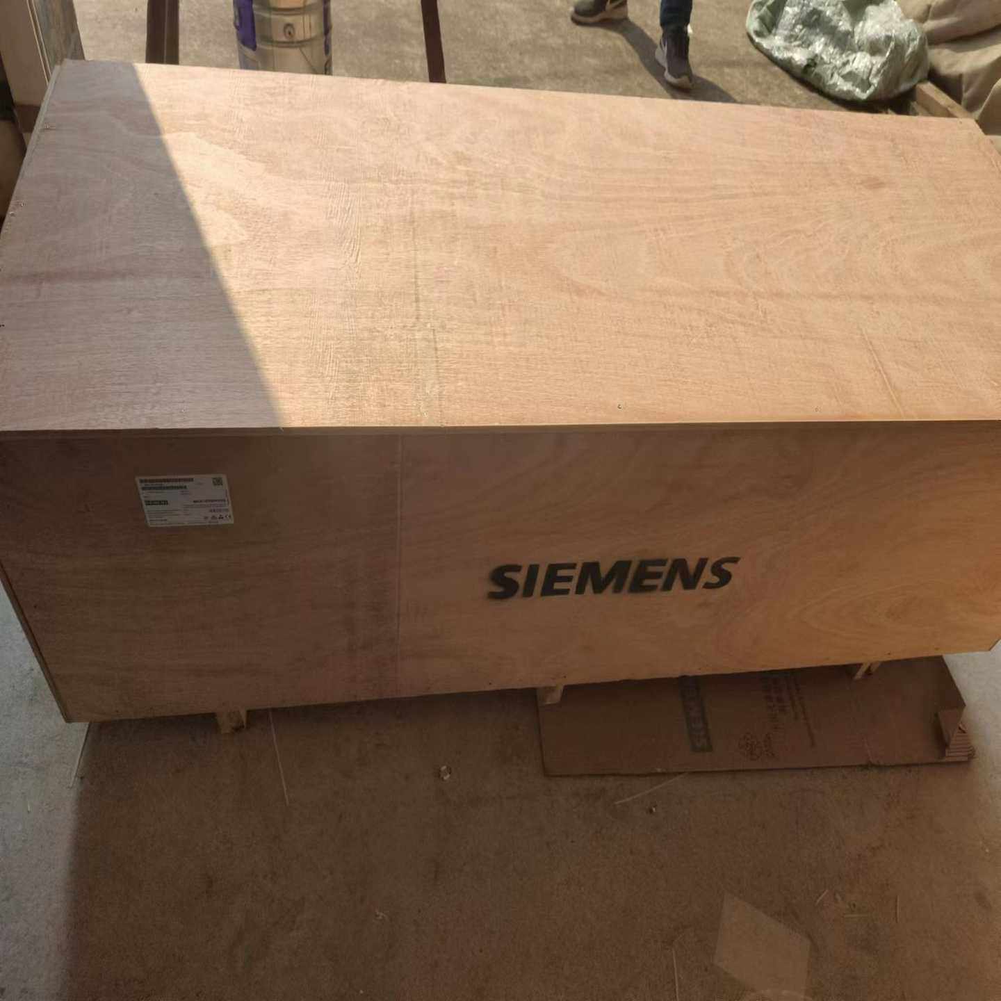 【议价】6SE7033-7TG70未拆封适用